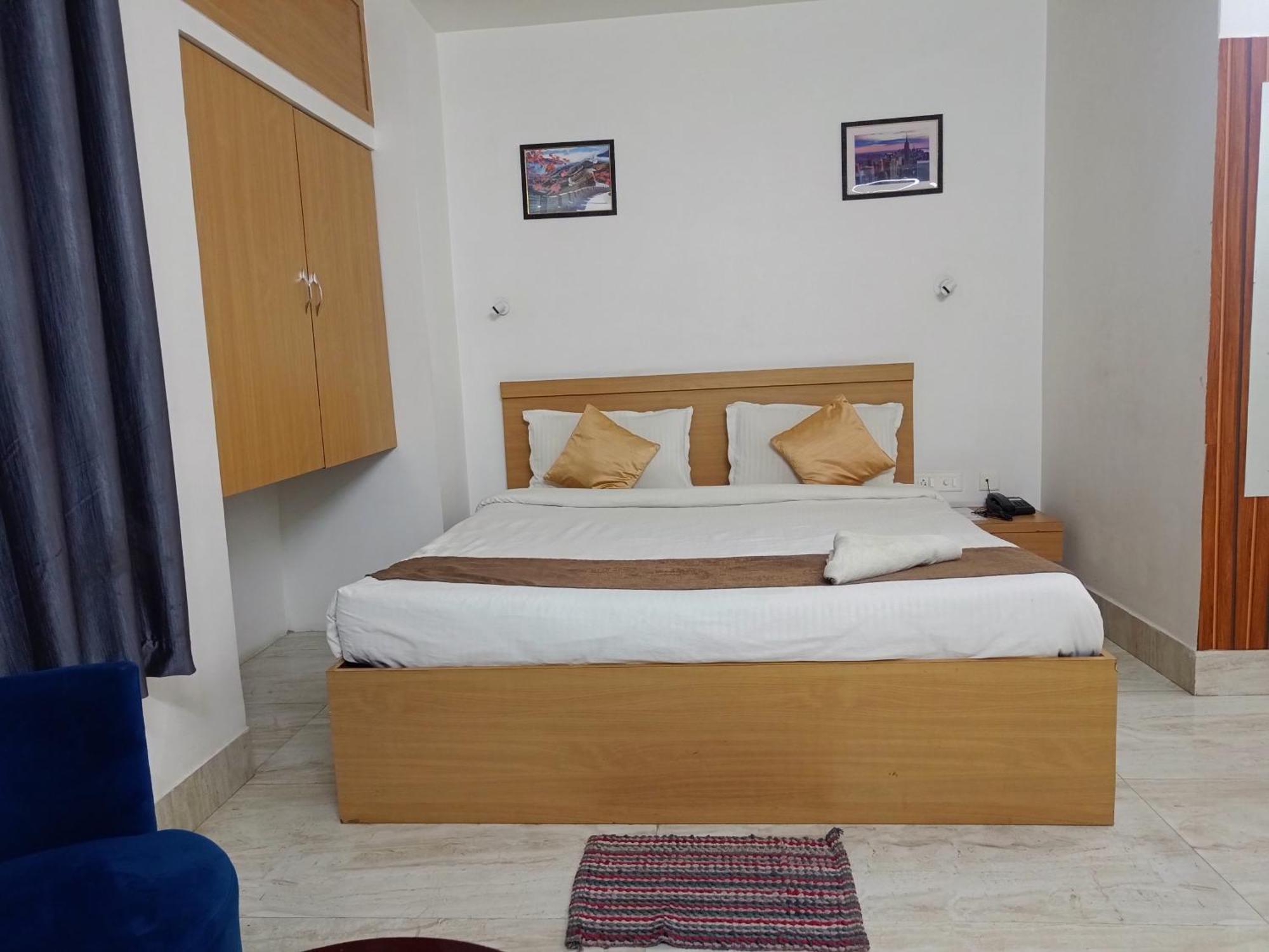 Hotel Mirana Guwahati Exterior foto